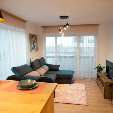 Roadstar Apartmants Coresi * Brasov
